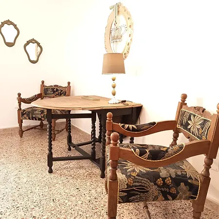 Mama Babylon Gasthuis 3*