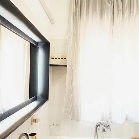 Mama Babylon Konukevi Olbia