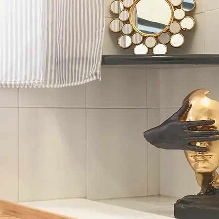 Mama Babylon Gasthuis 3*