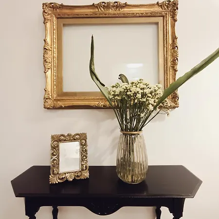 Mama Babylon Gasthuis 3*