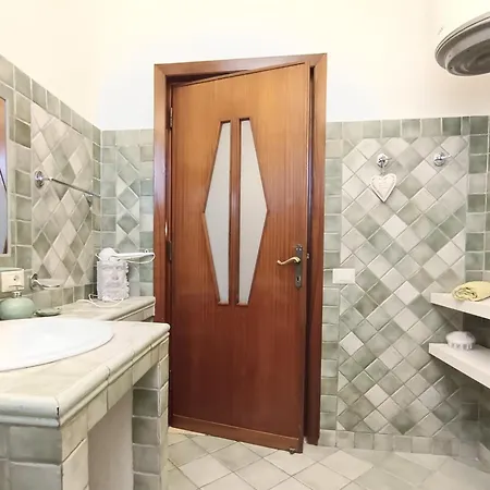 Mama Babylon 3* Olbia